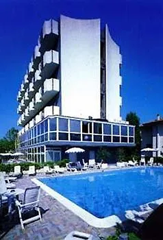 Dasamo - Dada ريميني