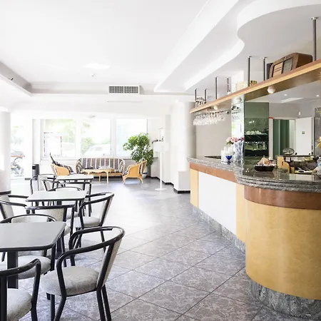 Hotel Dasamo - Dada 3*